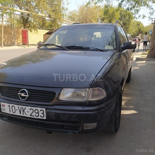 Opel Astra 1996, 300,000 km - 1.6 l - Bakı