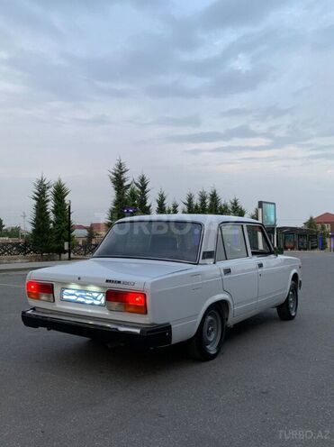 LADA (VAZ) 2107 2006, 140,000 km - 1.6 л - Quba