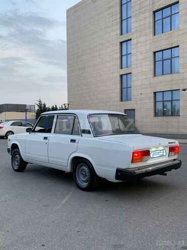 LADA (VAZ) 2107 2006, 140,000 km - 1.6 л - Quba