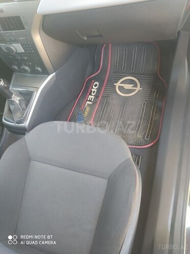 Opel Astra 2006, 270,000 km - 1.3 l - Bakı