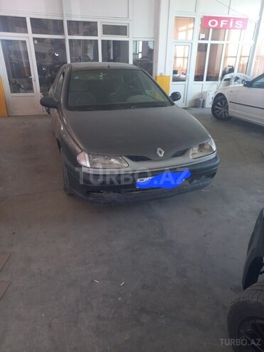 Renault Laguna 1995, 225,000 km - 2.0 l - Bakı