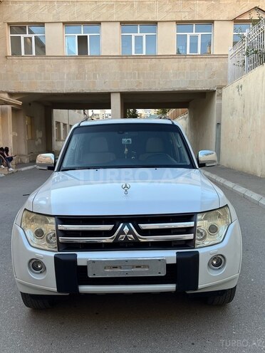Mitsubishi Pajero 2007, 197,300 km - 3.0 l - Bakı