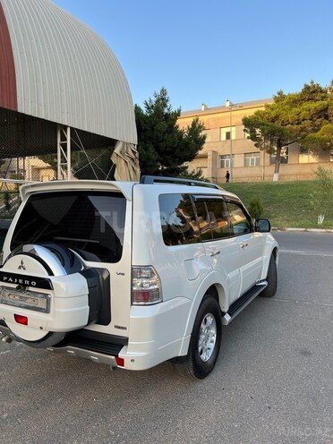 Mitsubishi Pajero 2007, 197,300 km - 3.0 l - Bakı