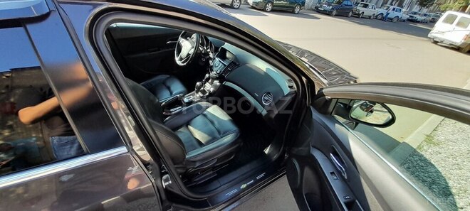Chevrolet Cruze 2015, 160,000 km - 1.4 л - Qazax