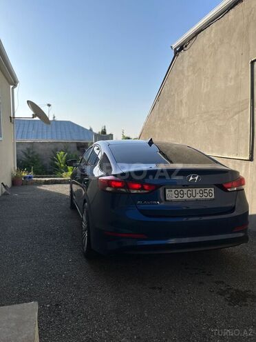Hyundai Elantra 2017, 93,932 km - 2.0 l - Şamaxı