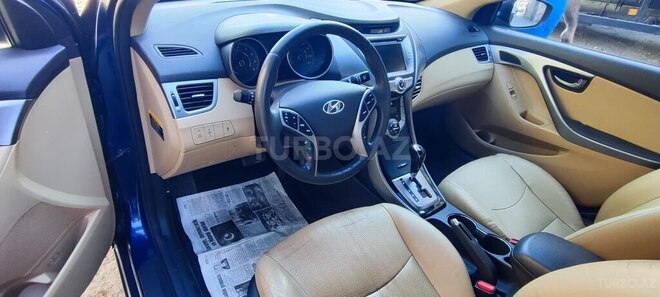 Hyundai Elantra 2012, 276,000 km - 1.8 l - Bakı