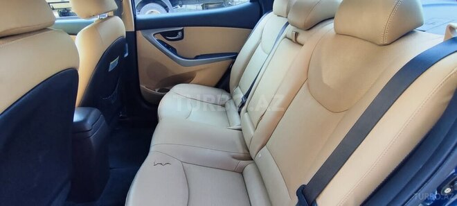 Hyundai Elantra 2012, 276,000 km - 1.8 l - Bakı