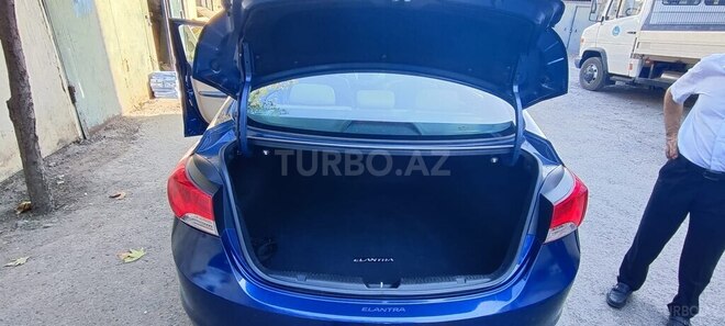 Hyundai Elantra 2012, 276,000 km - 1.8 l - Bakı