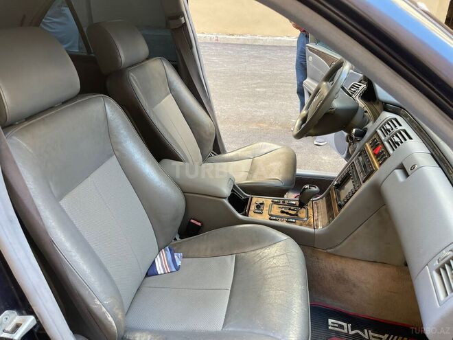 Mercedes E 240 2000, 348,169 km - 2.4 l - Bakı