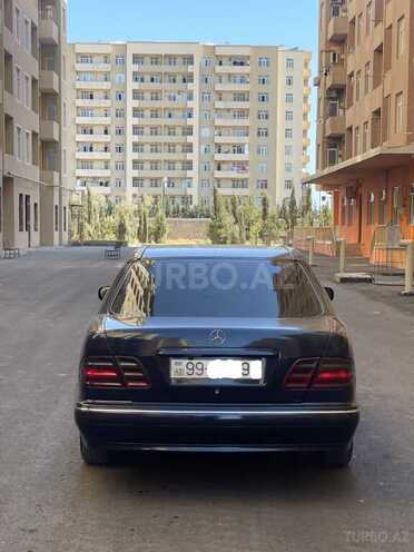 Mercedes E 240 2000, 348,169 km - 2.4 l - Bakı