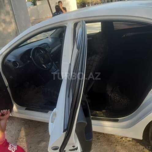 MG 3 2012, 186,000 km - 1.5 л - Sumqayıt