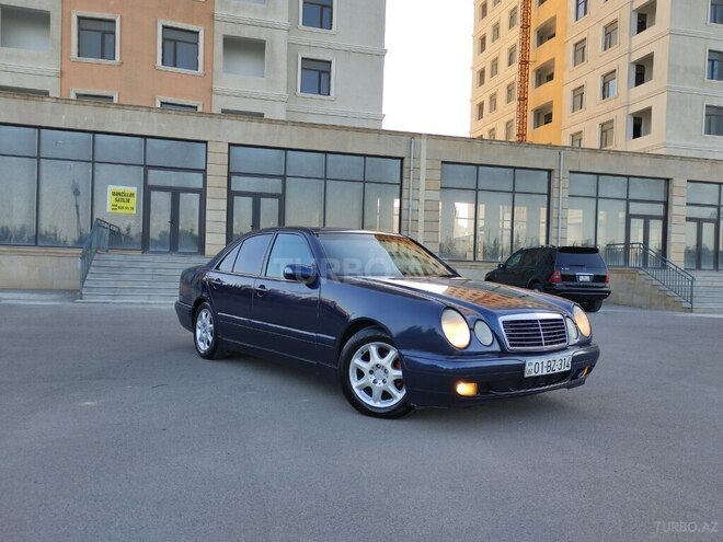 Mercedes E 220 1999, 410,214 km - 2.2 l - Sumqayıt
