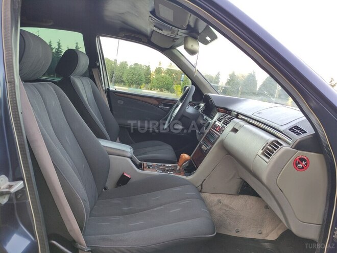 Mercedes E 220 1999, 410,214 km - 2.2 l - Sumqayıt