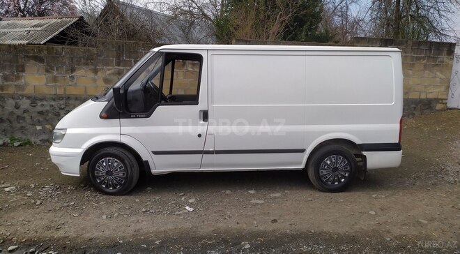 Ford Transit 2001, 250,000 km - 2.0 l - Qax