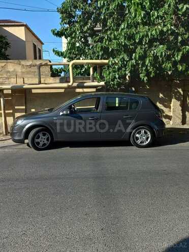 Opel Astra 2009, 235,000 km - 1.4 l - Bakı
