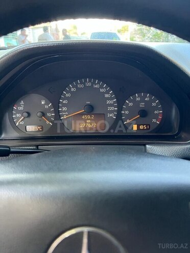 Mercedes E 240 2000, 277,250 km - 2.4 l - Bakı