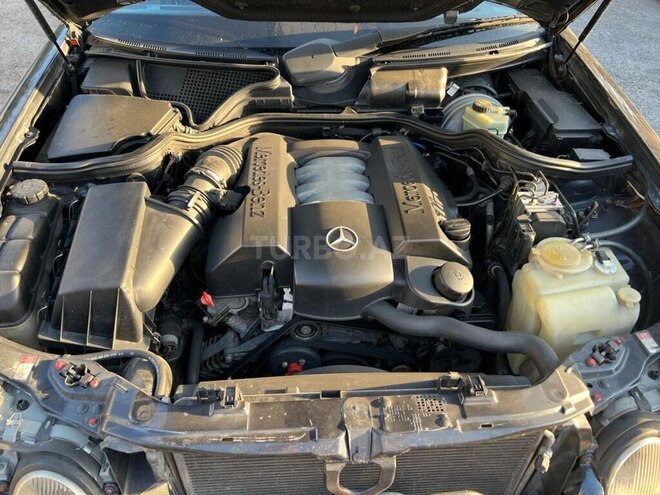 Mercedes E 240 2000, 277,250 km - 2.4 l - Bakı