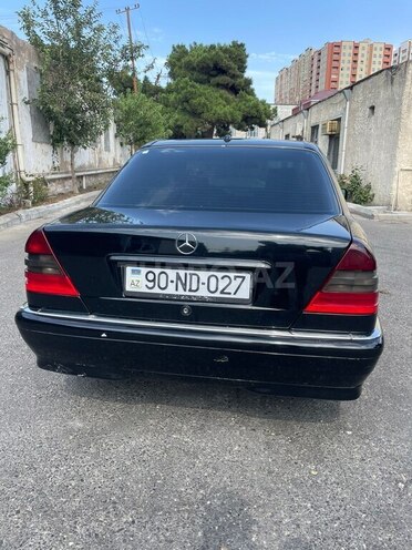 Mercedes C 230 2000, 256,000 km - 2.3 l - Bakı