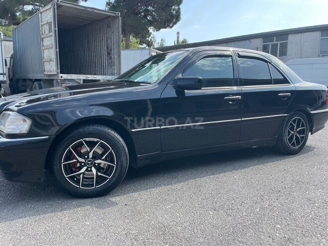Mercedes C 230 2000, 256,000 km - 2.3 l - Bakı