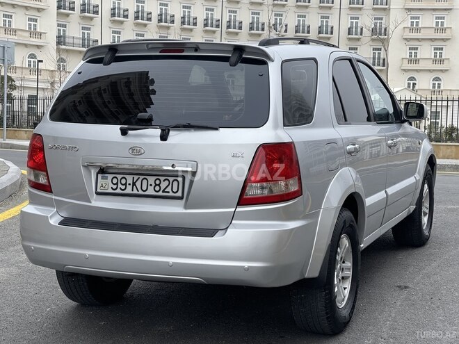Kia Sorento 2004, 334,515 km - 2.5 l - Bakı
