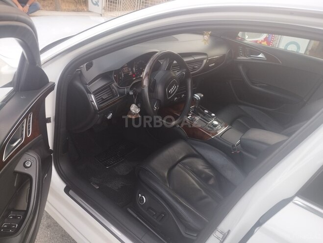 Audi A6 2014, 247,000 km - 3.0 л - Bakı