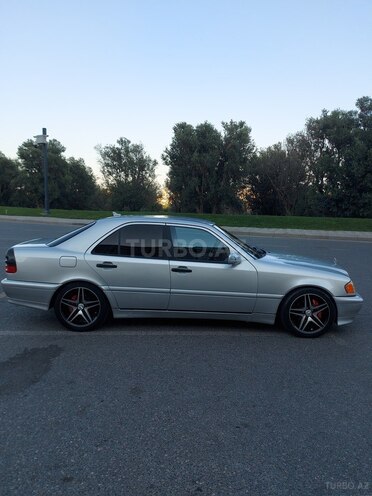 Mercedes C 200 1998, 428,000 km - 2.0 л - Bakı
