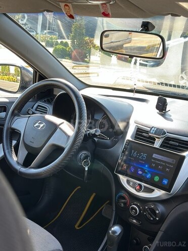 Hyundai Accent 2013, 170,000 km - 1.4 л - Bakı