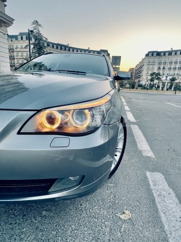BMW 520 2007, 242,000 km - 2.0 l - Bakı