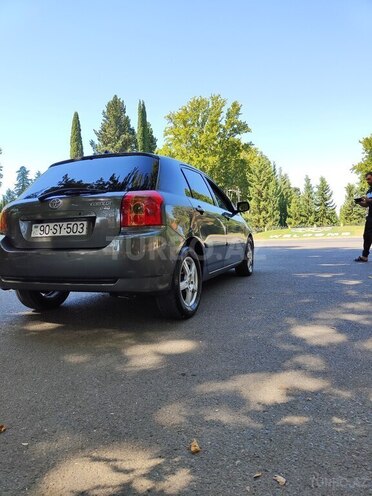 Toyota Corolla 2005, 267,000 km - 1.4 l - Mingəçevir