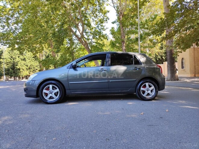 Toyota Corolla 2005, 267,000 km - 1.4 l - Mingəçevir