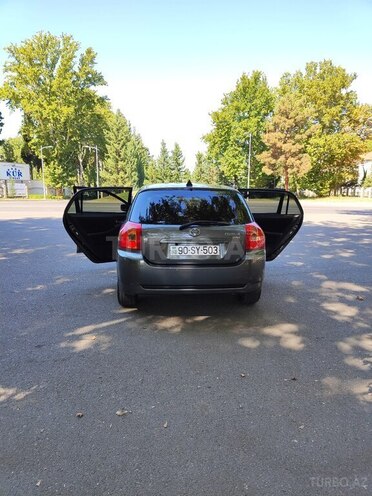 Toyota Corolla 2005, 267,000 km - 1.4 l - Mingəçevir