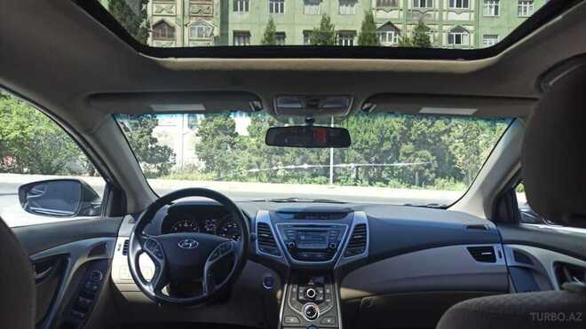 Hyundai Elantra 2015, 88,180 km - 1.8 l - Gəncə