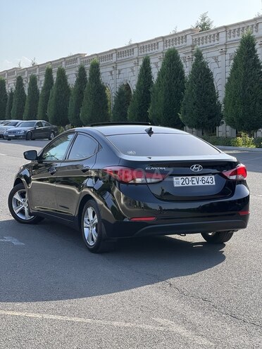 Hyundai Elantra 2015, 88,180 km - 1.8 l - Gəncə
