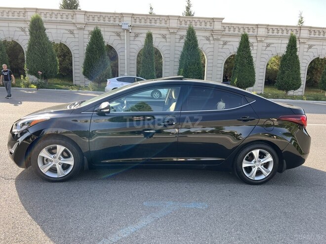 Hyundai Elantra 2015, 88,180 km - 1.8 l - Gəncə