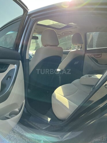 Hyundai Elantra 2015, 88,180 km - 1.8 l - Gəncə