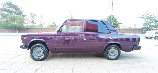 LADA (VAZ) 2107 2004, 27,500 km - 1.6 л - Quba