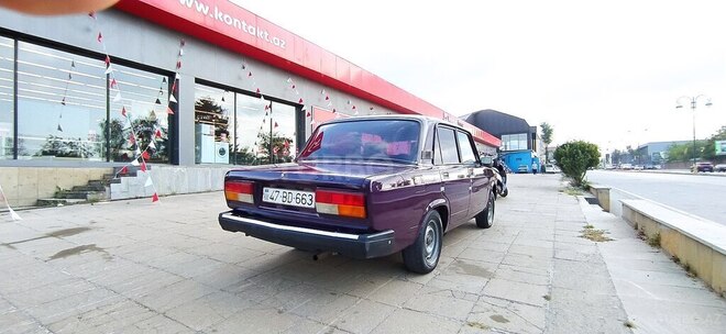 LADA (VAZ) 2107 2004, 27,500 km - 1.6 л - Quba