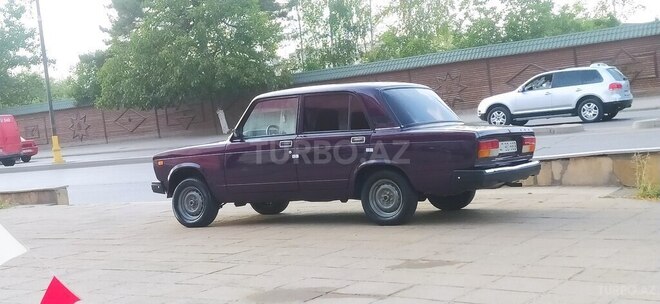 LADA (VAZ) 2107 2004, 27,500 km - 1.6 л - Quba