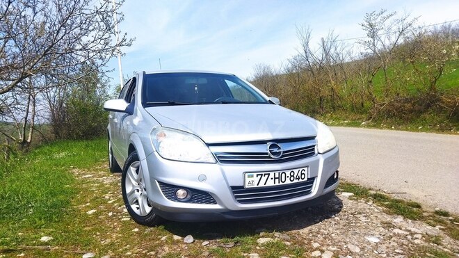 Opel Astra 2008, 156,124 km - 1.4 л - Quba