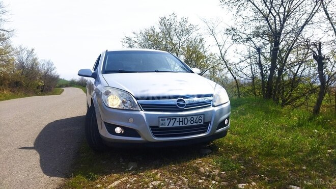 Opel Astra 2008, 156,124 km - 1.4 л - Quba