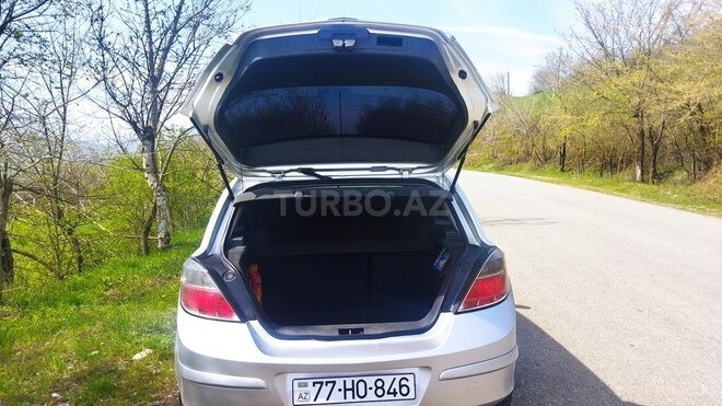 Opel Astra 2008, 156,124 km - 1.4 л - Quba