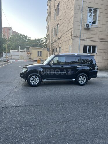 Mitsubishi Pajero 2008, 189,000 km - 3.0 l - Bakı