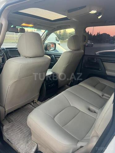 Toyota Land Cruiser 2011, 175,650 km - 4.0 l - Bakı