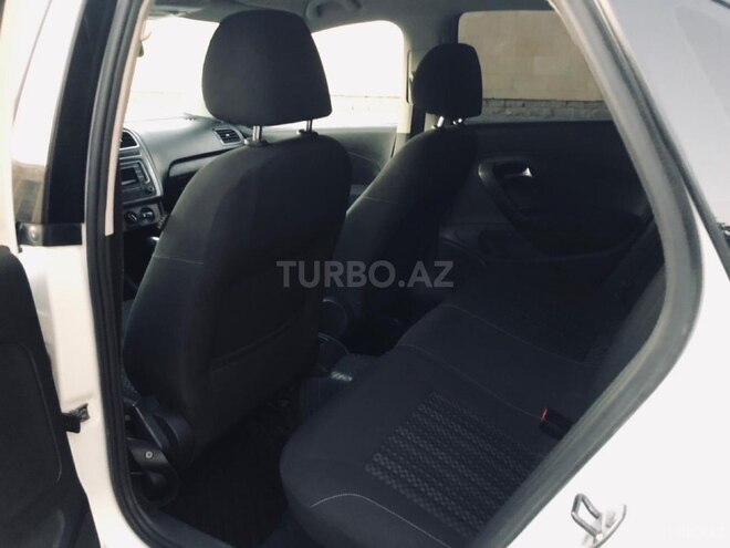 Volkswagen Polo 2019, 194,000 km - 1.6 l - Bakı