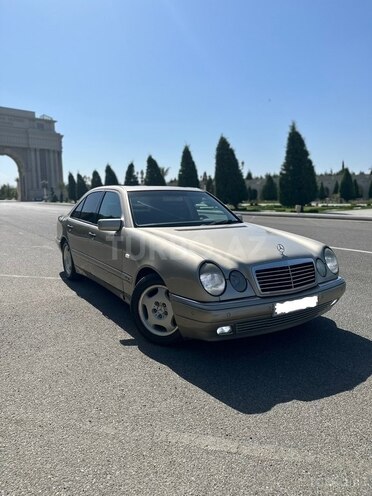 Mercedes E 240 1998, 312,489 km - 2.4 l - Gəncə
