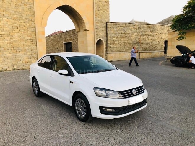 Volkswagen Polo 2019, 194,000 km - 1.6 l - Bakı
