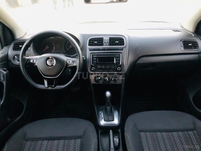 Volkswagen Polo 2019, 194,000 km - 1.6 l - Bakı