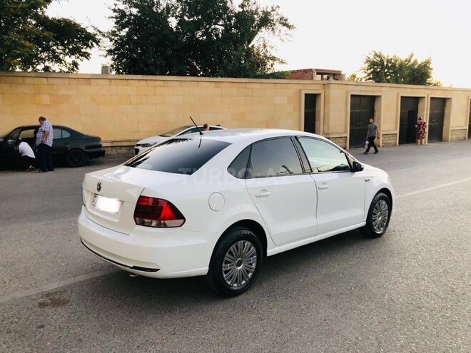 Volkswagen Polo 2019, 194,000 km - 1.6 l - Bakı