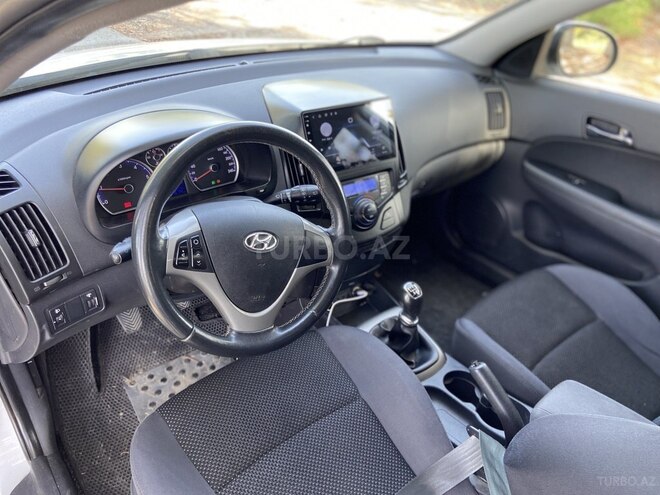 Hyundai i30 2010, 267,000 km - 1.6 l - Bakı