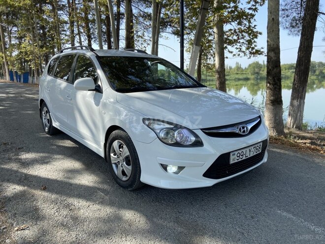 Hyundai i30 2010, 267,000 km - 1.6 l - Bakı